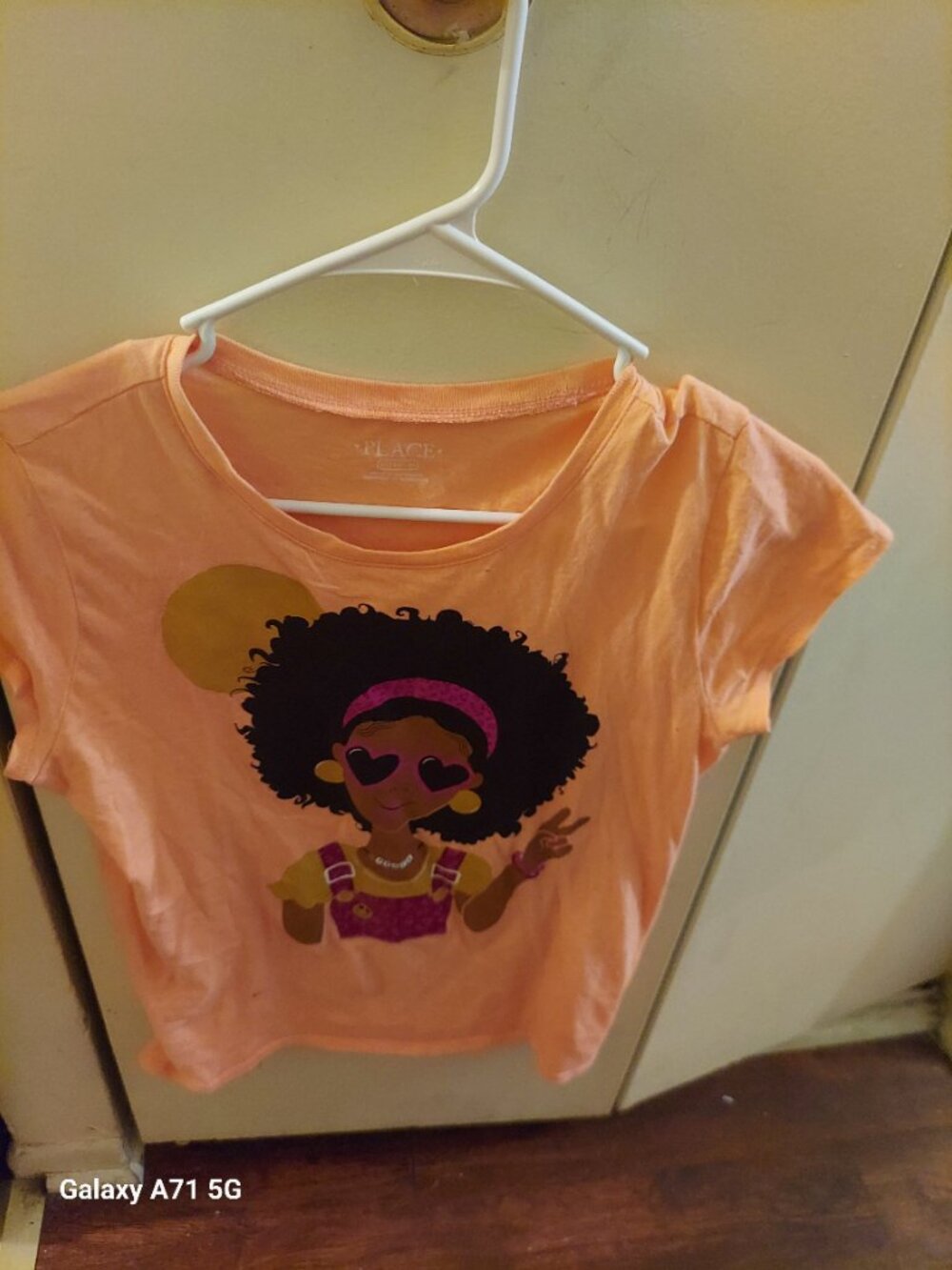 Place Peach Short Sleeve Tee with Graphic Girl